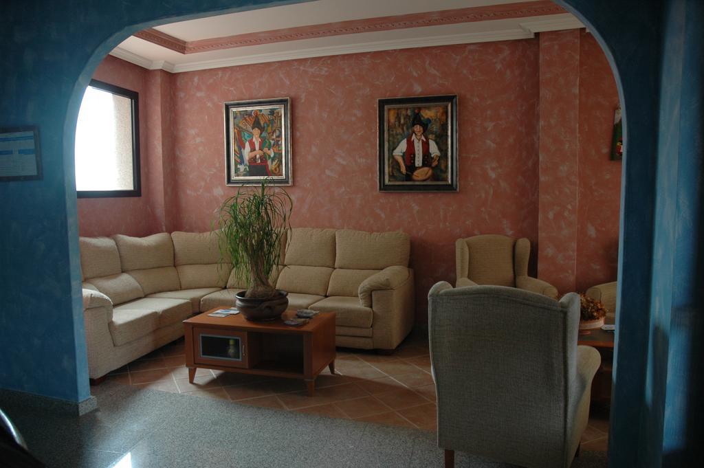 Apartamentos Turisticos Vilagarcía- Rio Ulla Vilagarcía de Arousa Quarto foto